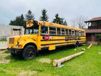 Autobuz scolar american rulota food
