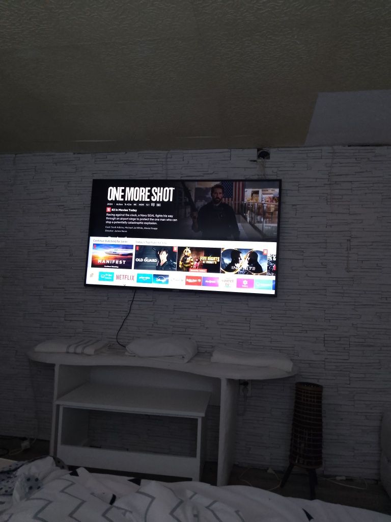 Smart Samsung urgent 1000 lei 140cm