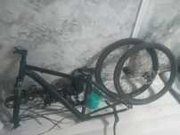 Срочно продам запчасти на велосипед