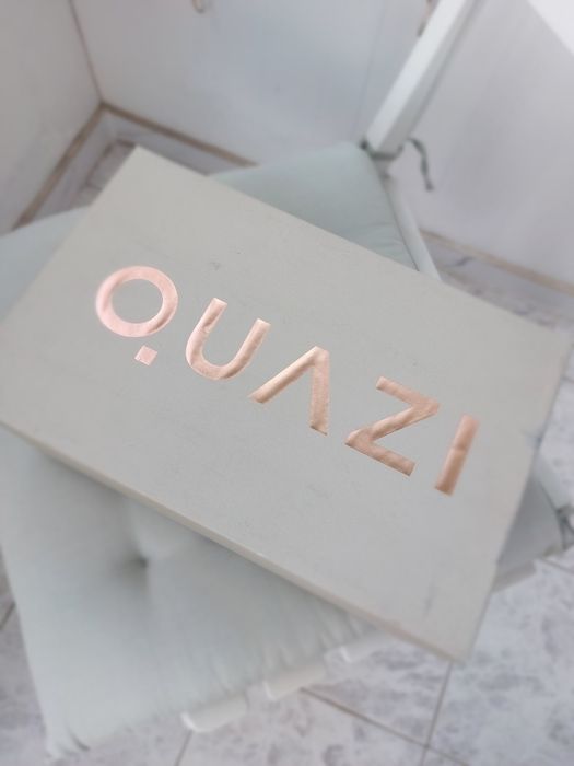 Обувки QUAZI, размер 40