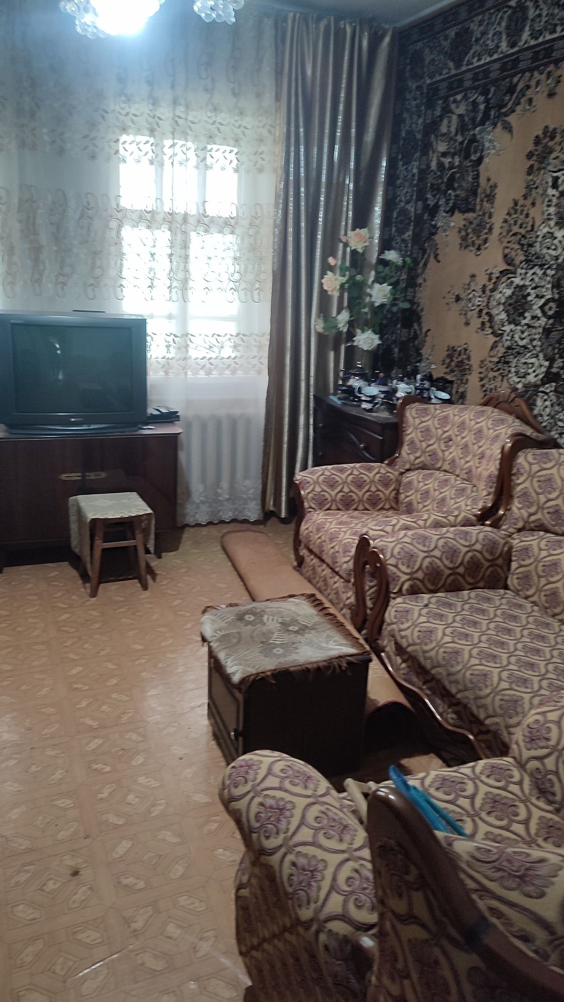 Продается дом По ул. Сайрамская. Вдоль дороги