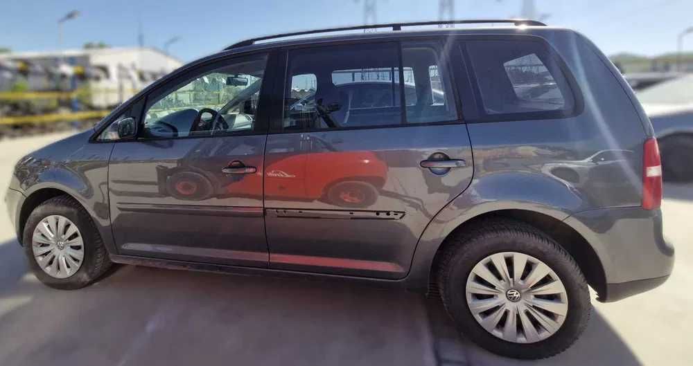 Dezmembrez VW Touran 1.9D facelift/nonfacelift cod motor BXF 2008/2014