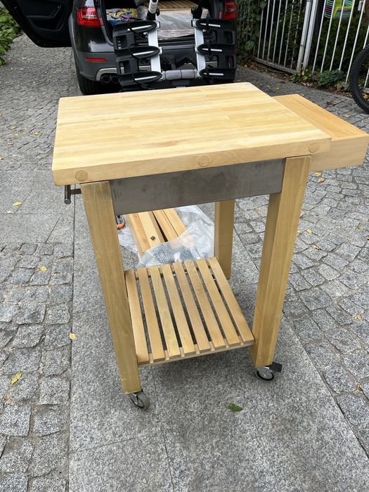 Masa gratat exterior pentru terasa