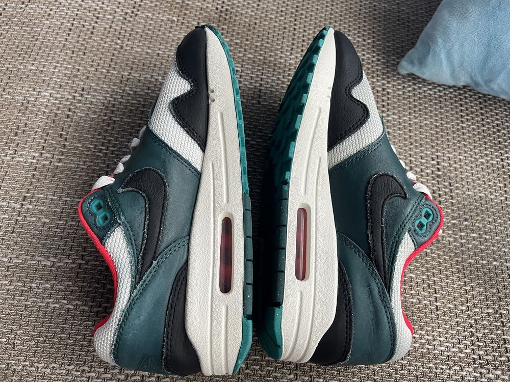 Nike Air Max 1 Liverpool x LeBron YNWA James Jordan NBA LFC Gerrard