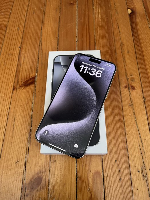 Apple iPhone 16 Pro Max Sim Battery 100%