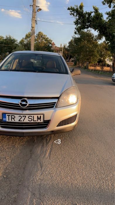 Opel astra H 1,7