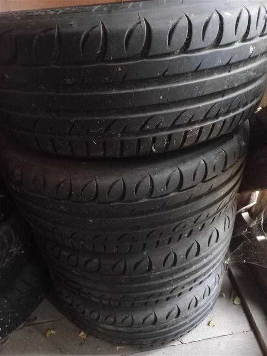 Cauciucuri 215/55 ZR17 Aluminiu Passat