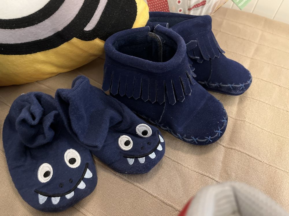 Ghete  sandale cizme nr20 mothercare fruugo superfit decathlon goretex