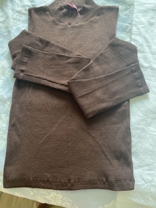 Готина  кафява  блузка