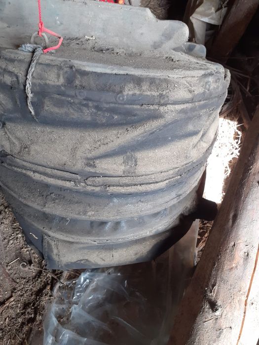 Foi fierărie  pentru colecționari,foarte vechi în stare foarte buna