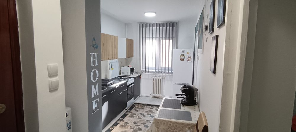 Apartament 3 camere Solidarității