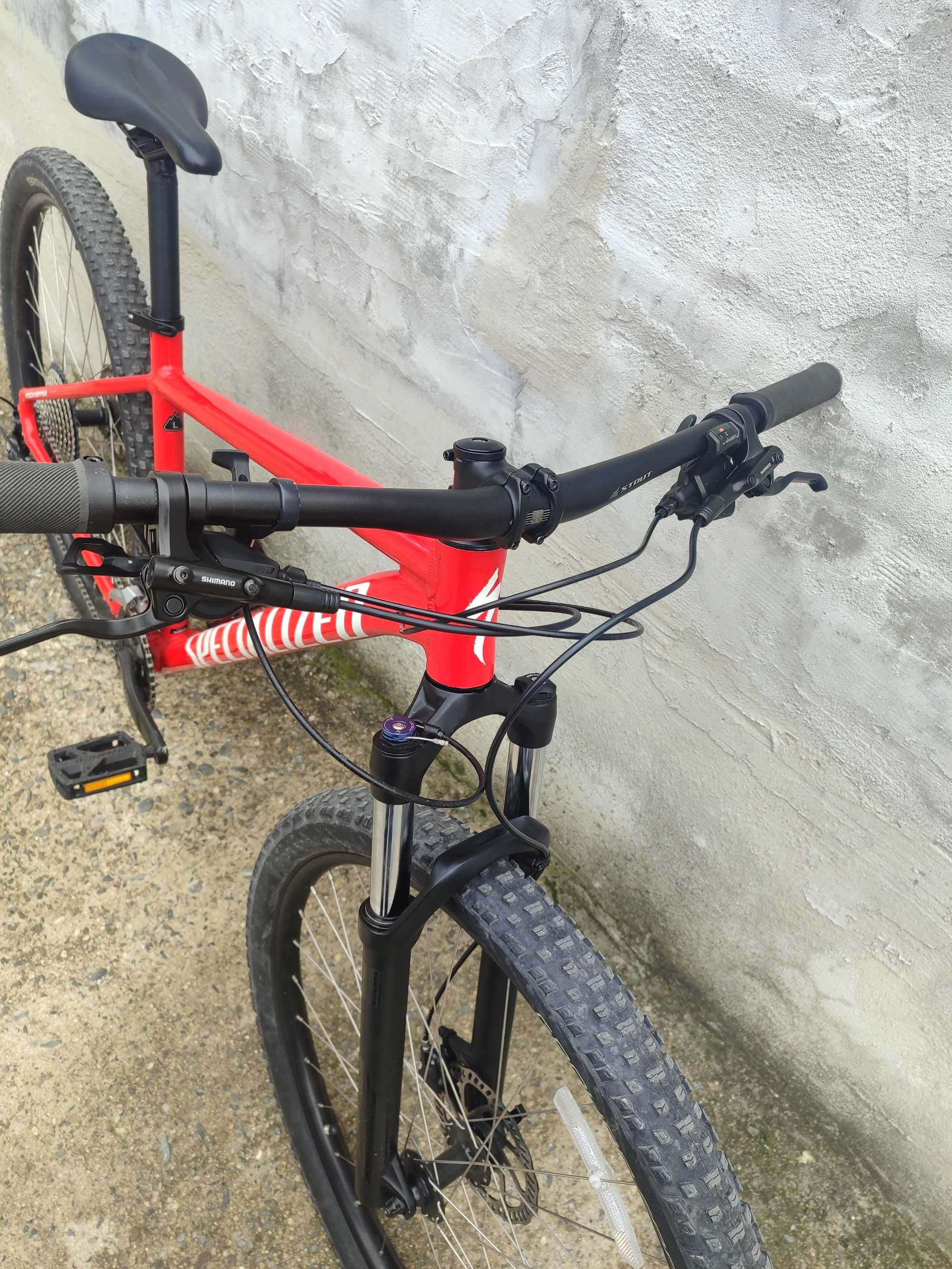 29" Specialized Rockhopper , 2x11ck. L размер, RockShox , 2023г.