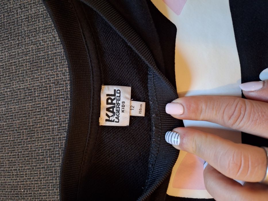 Сет Carl Lagarfelt