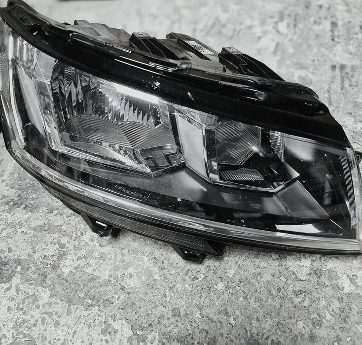 Faruri WV T6 1 originale 2020-2024 ca noi