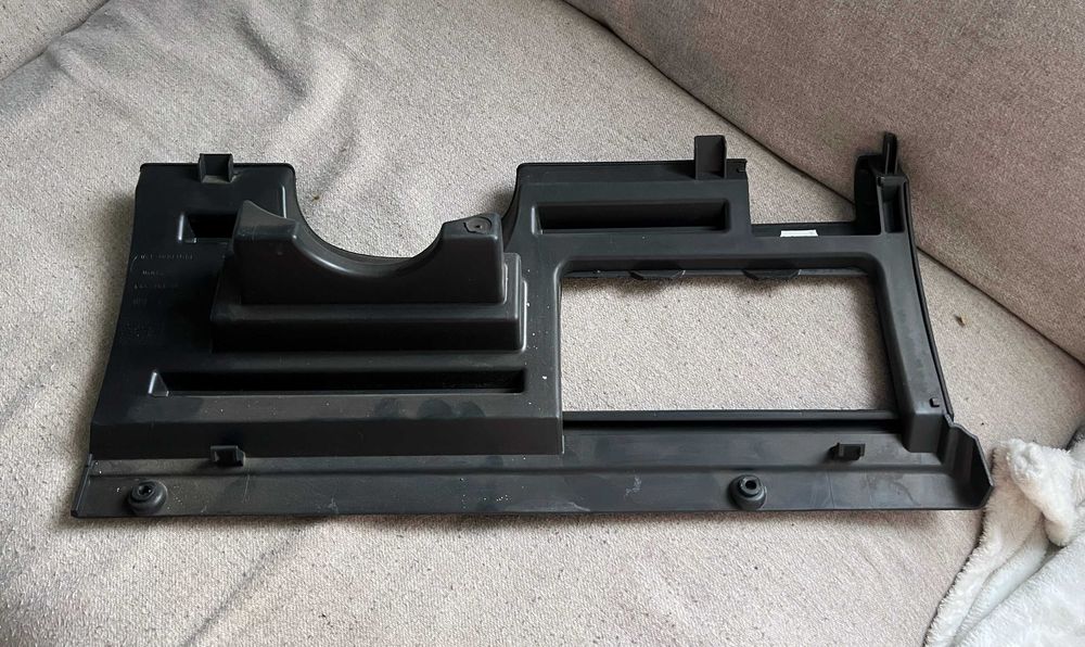 Carcasa panou bord Opel Astra H  Zafira B  Vectra C cod GM 09 114 391