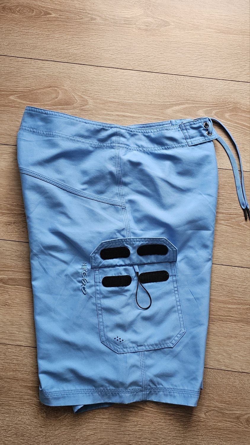 Pantaloni scurți Nike 6.0, marimea M