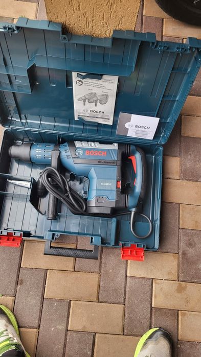 Rotopercutor professional Bosch RH 850 VC