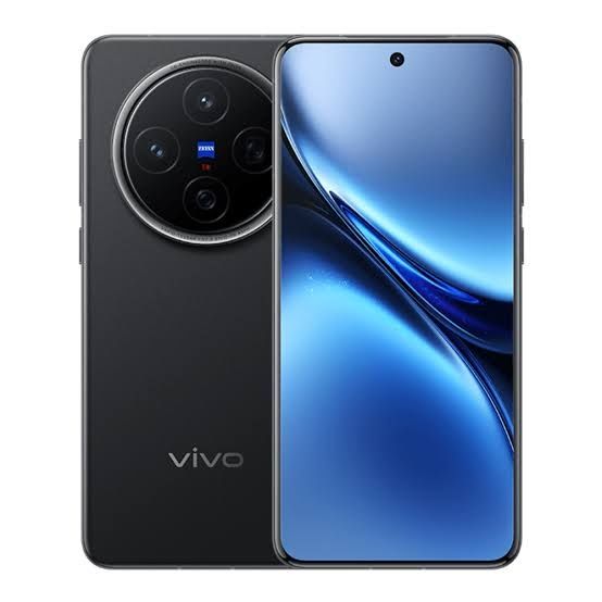 Vivo X200.  12/256 gb