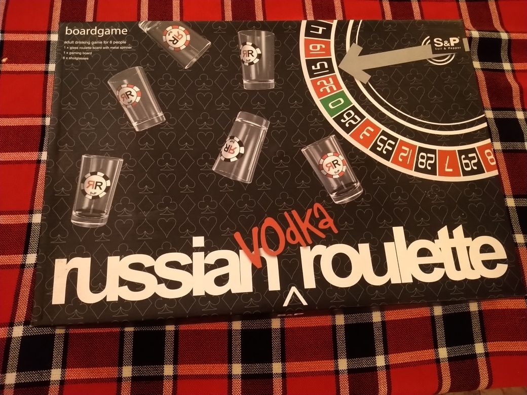 Настолна игра за възрастни - руска ролеткa