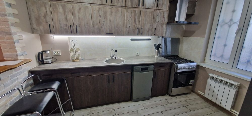 Своя 4-комн дуплекс лофт на ул. Бабура