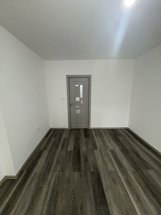 Executam lucrari interioare de mai multe tipuri