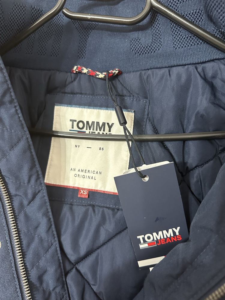 Geaca Tommy Hilfiger Unisex