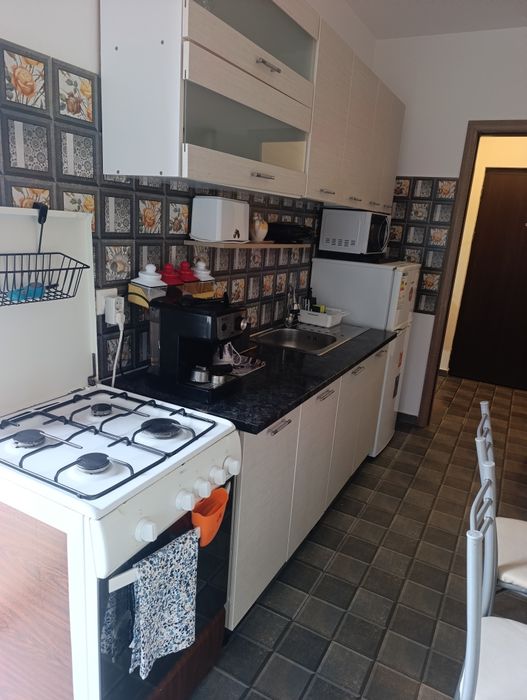 Închiriez garsonieră confort sporit