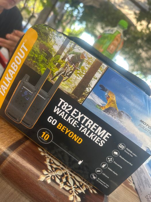 Walkie-Talkie Motorola T82 Extrem Reîncărcabil prin USB 10km