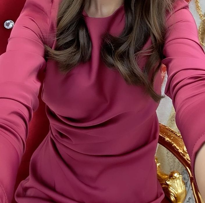 Продам платье праздничное, вечернее