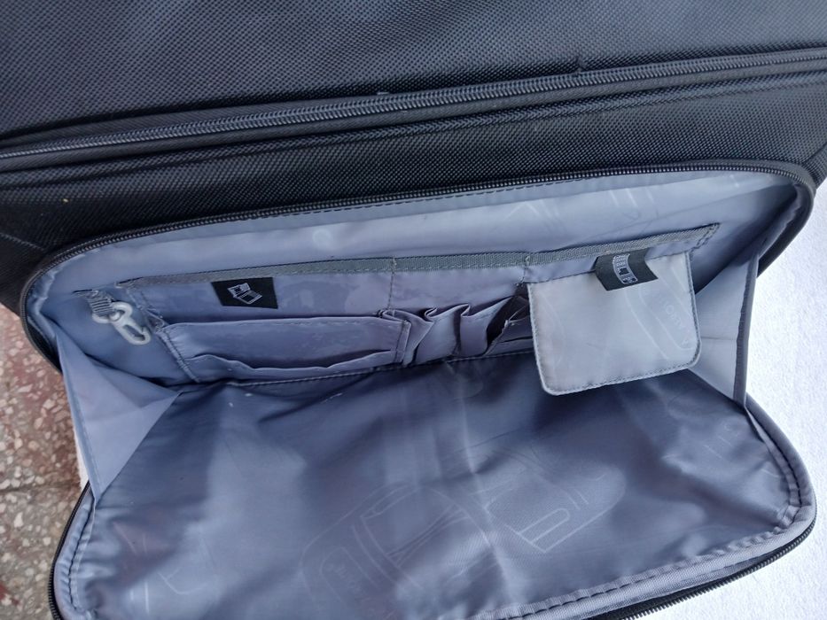 Бизнес куфар на колела Aerolite