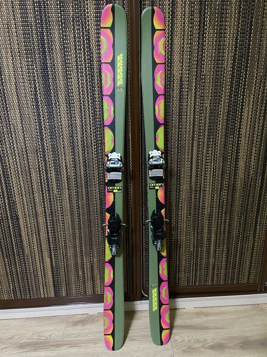 Горные лыжи K2 Omen с креплением Marker Griffon в идеальном состоянии