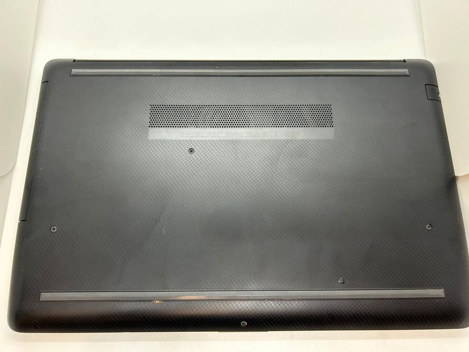 Laptop HP 15-db1xxx, AMD Ryzen 7 3700U, 8GB RAM, 1TB HDD, 15.6" -P-