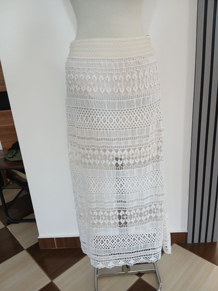 Fustă lungă tip croșetată mărimea M