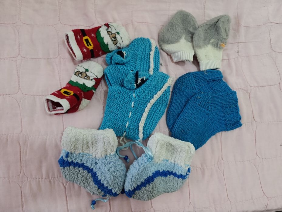 Отдам даром детские вещи