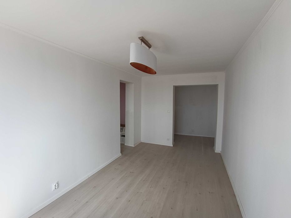 Vând apartament cu 3 camere, tip Z, str. Borsecului, Oradea