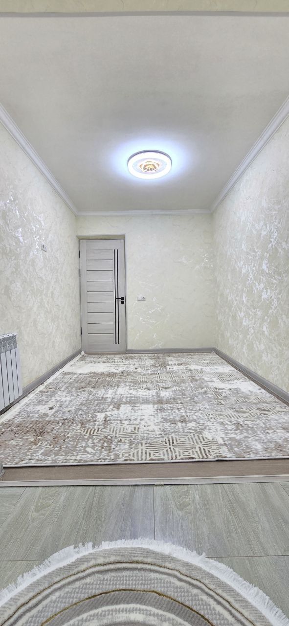 Продажа квартиры 

Чиланзар 26 квартал 
2³/4/5  балкон 2*3 и 2*3 метра