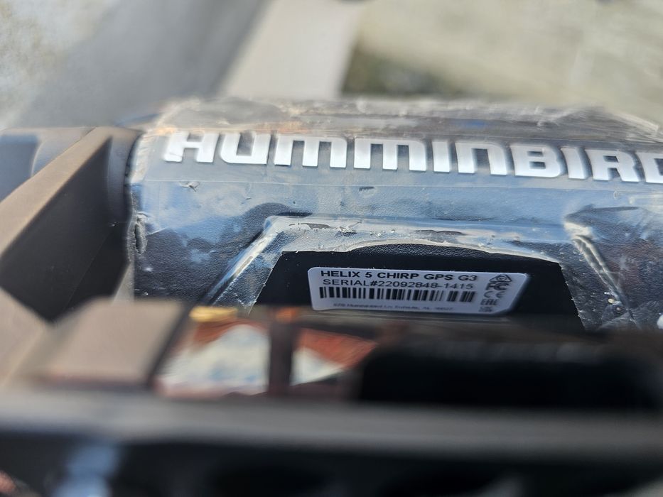 Vand sonar Humminbird Helix 5 CHIRP GPS G3 cu sonda XNT9HWT