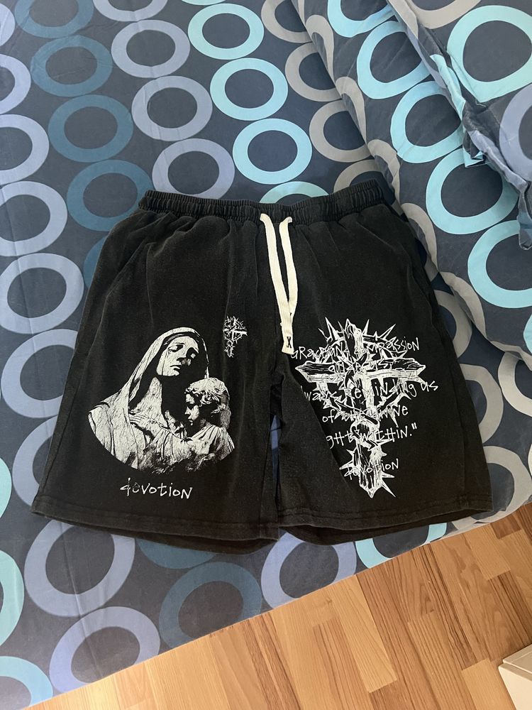 Pantaloni scurti personalizati