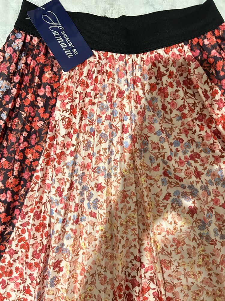 Продам юбку новую