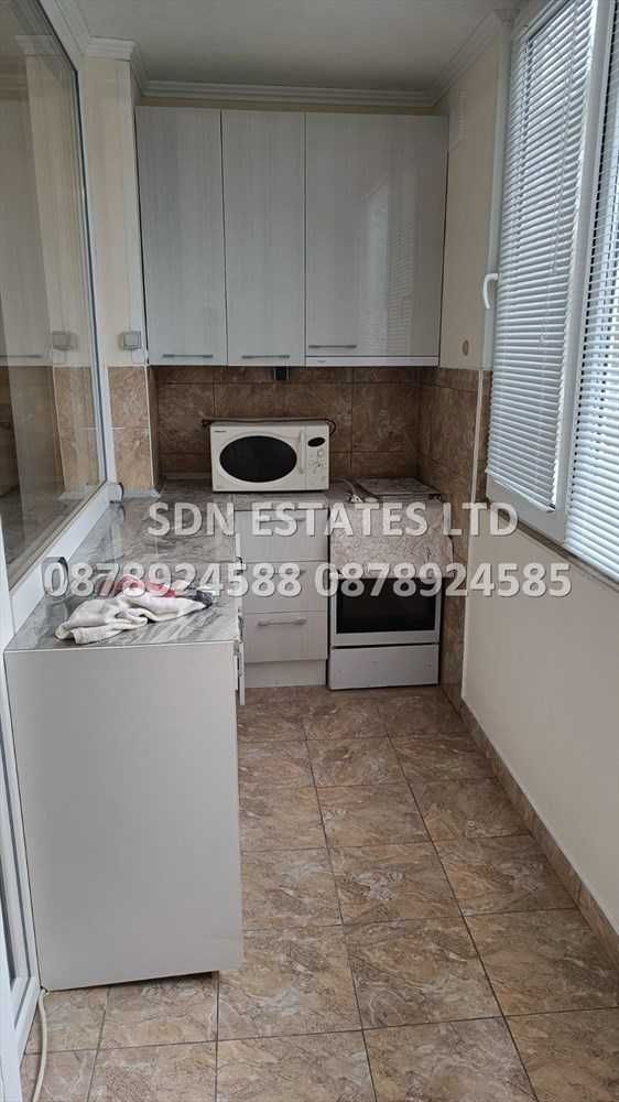 Дава се под наем Тристаен апартамент в Казанлък - 85 кв.м за 331.5 € - Снимка #4