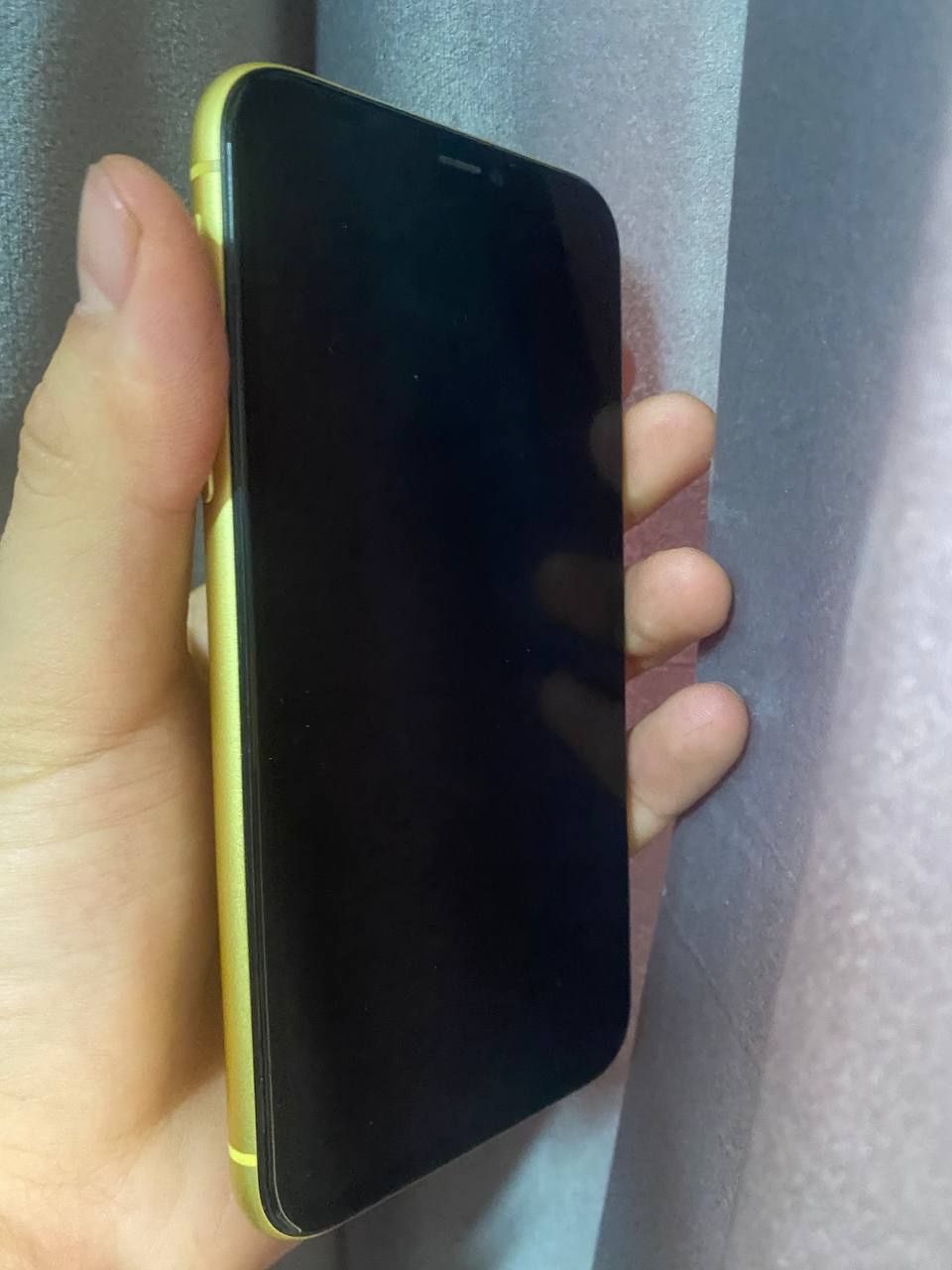 Iphone 11  срочно