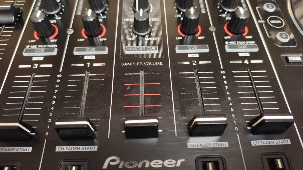 Consola DJ Pioneer DDJ SX2