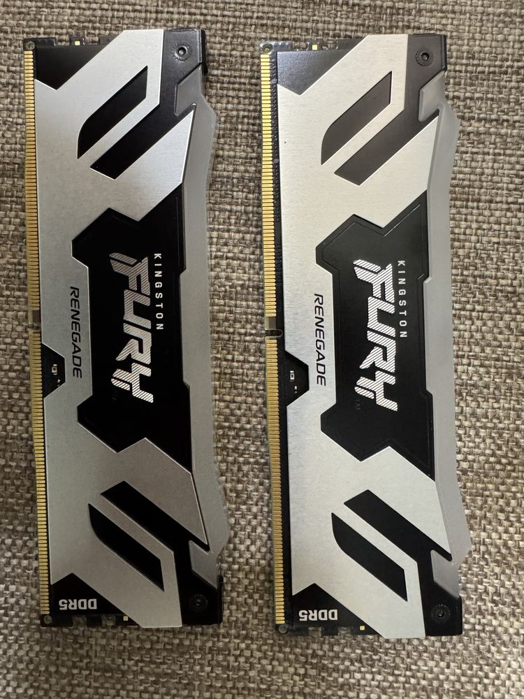 ОЗУ 32gb DDR5 6000mhz Kingston Renegade ARGB