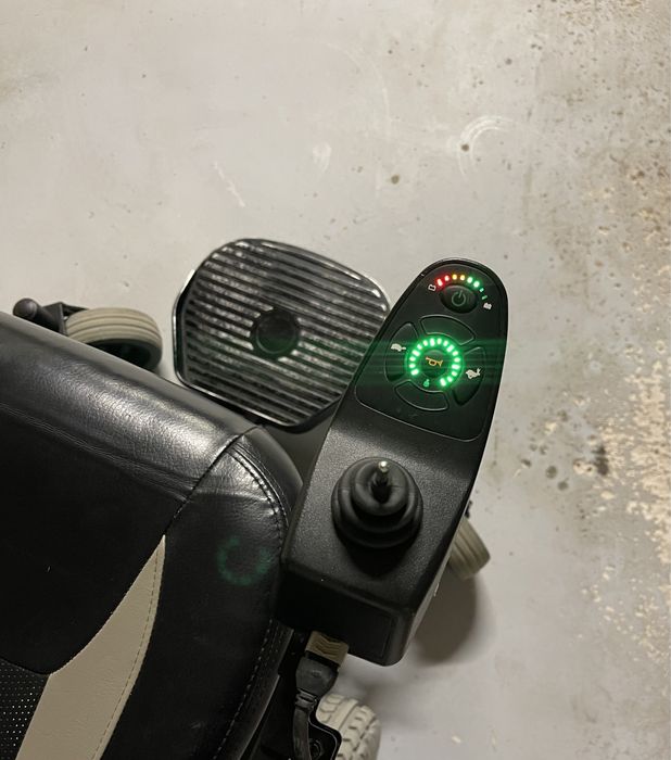 Carucior scaun persoane dizabilitati handicap Rascal