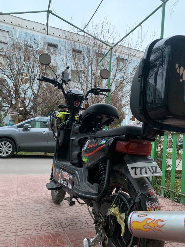 Skuter  70 tezlikga chqadi