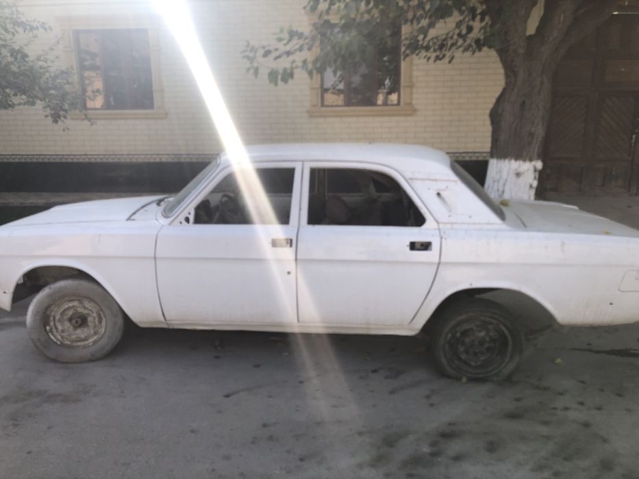 Волга 2410 kimga kerak bo’lsa yozsin narxini kelishamiz