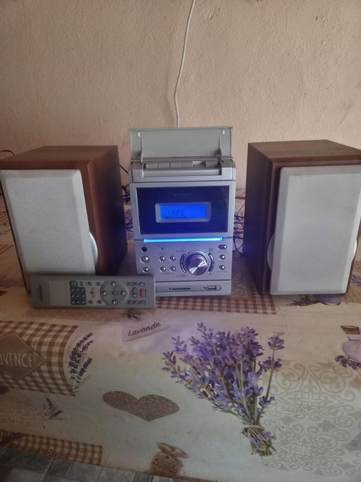 Vând sistem muzica