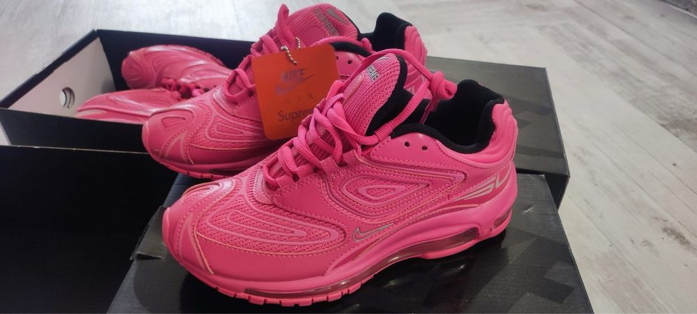 Nike Air Max 98 TL Supreme Pink