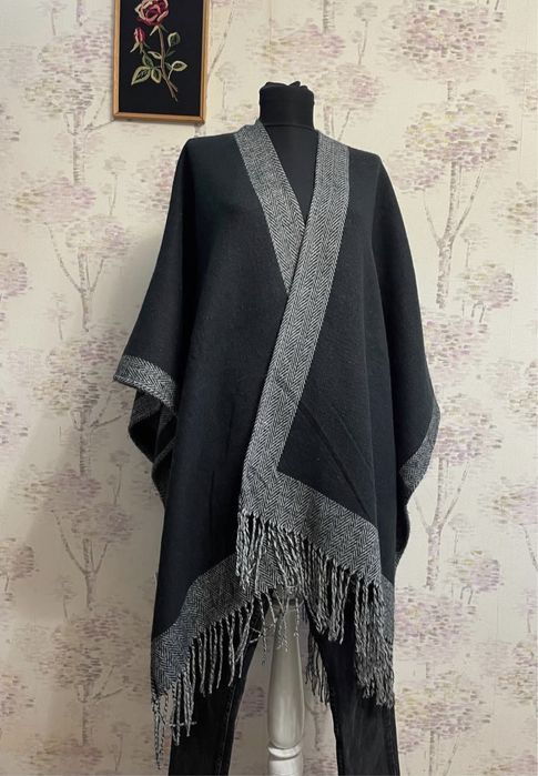 Poncho dama Laura Torelli