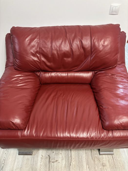 Canapea si 2 fotolii piele naturala , italsofa